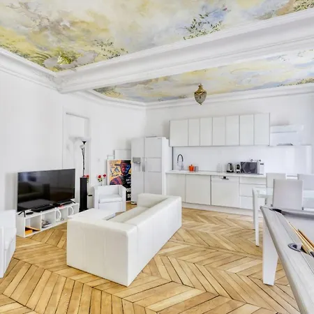 Morningstar 8th Floor Elegance Apartment